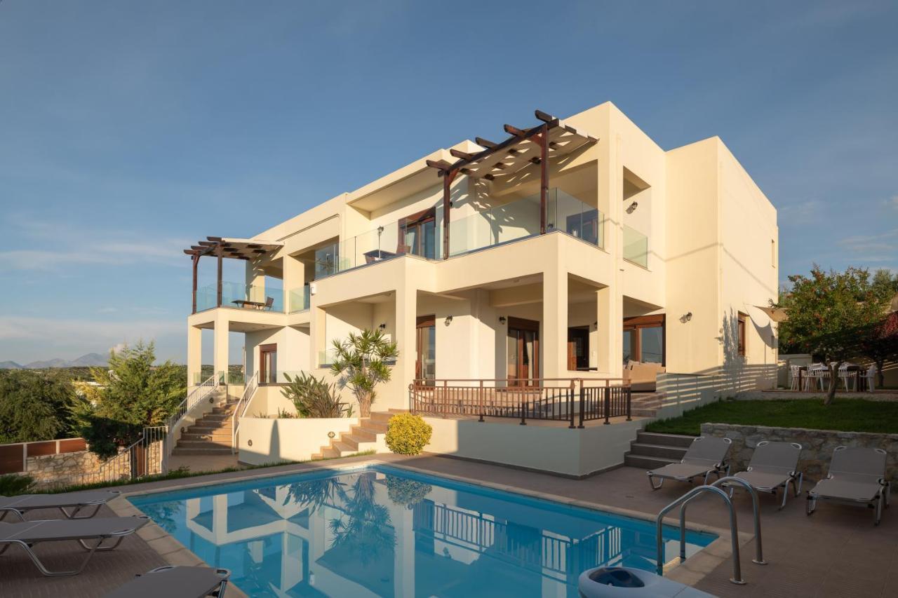 Loutra Family Villa Rousa In Rethymno With Pool, Bbq And Kids Area מראה חיצוני תמונה